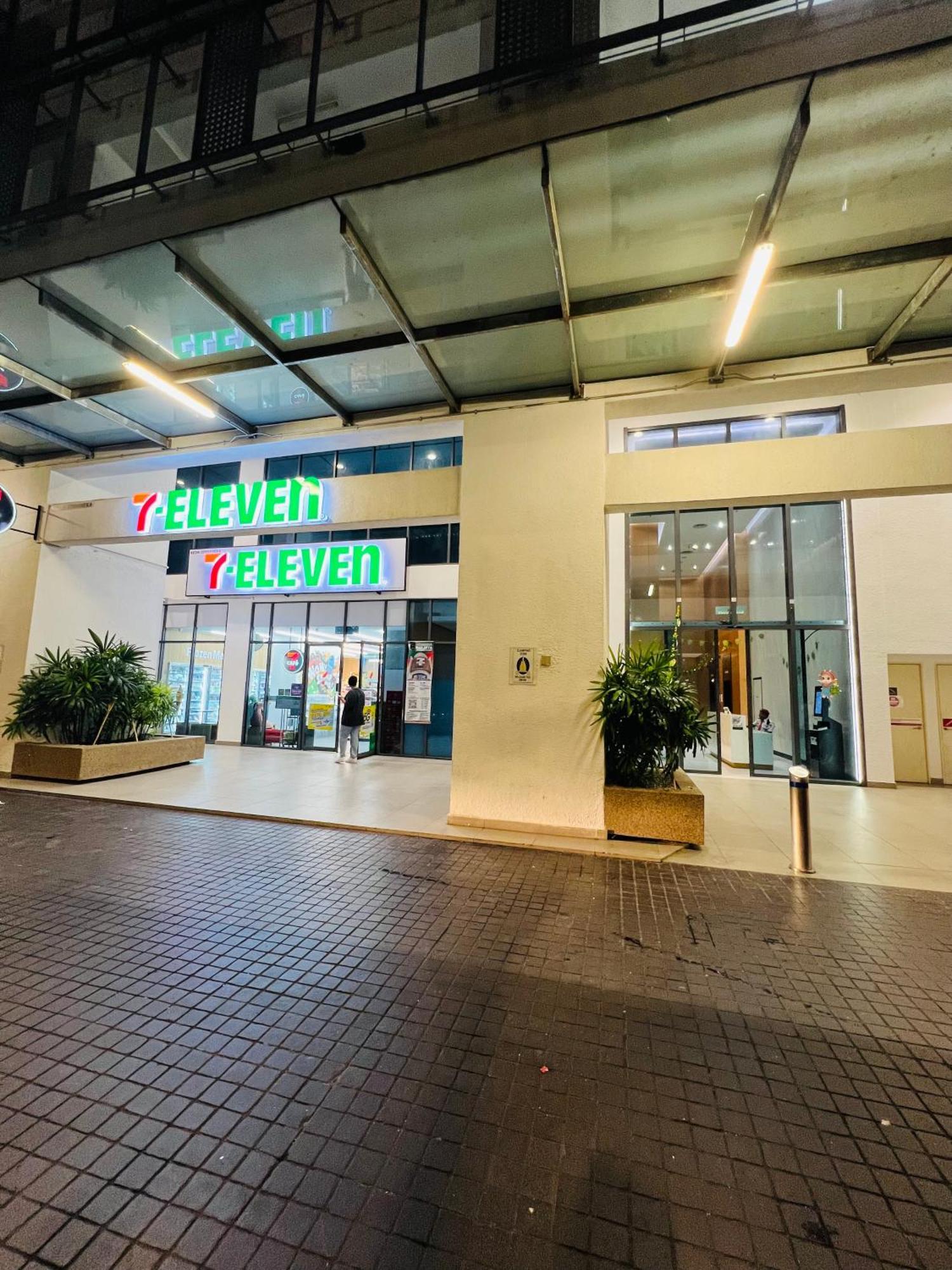 The Colony By Stay Suites Klcc Kuala Lumpur Exterior foto